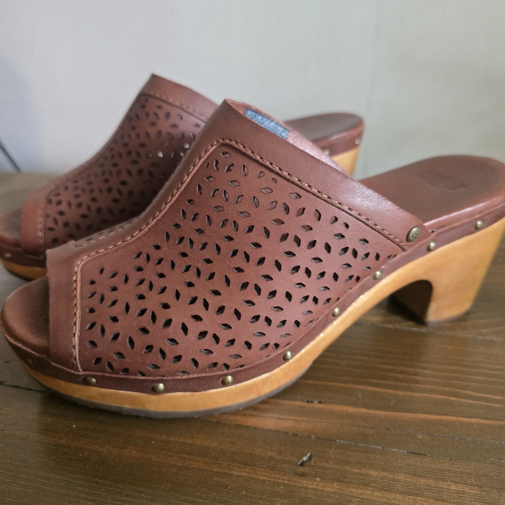 UGG Brown Leather Women's Clogs